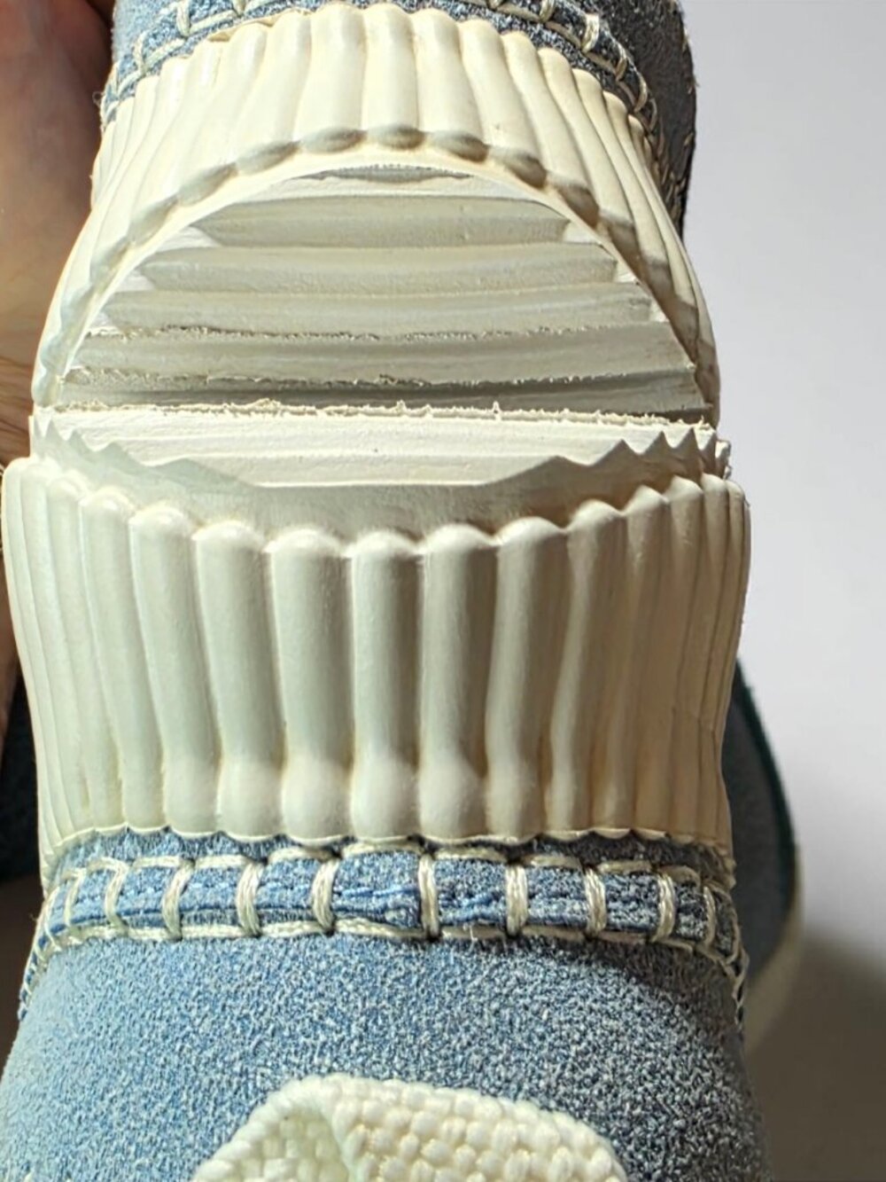 EUC CORKY's ( 8 ) HEY GIRL ADVENTURE Blue/Off White Tweed Platform Tennis Shoe - Picture 7 of 12